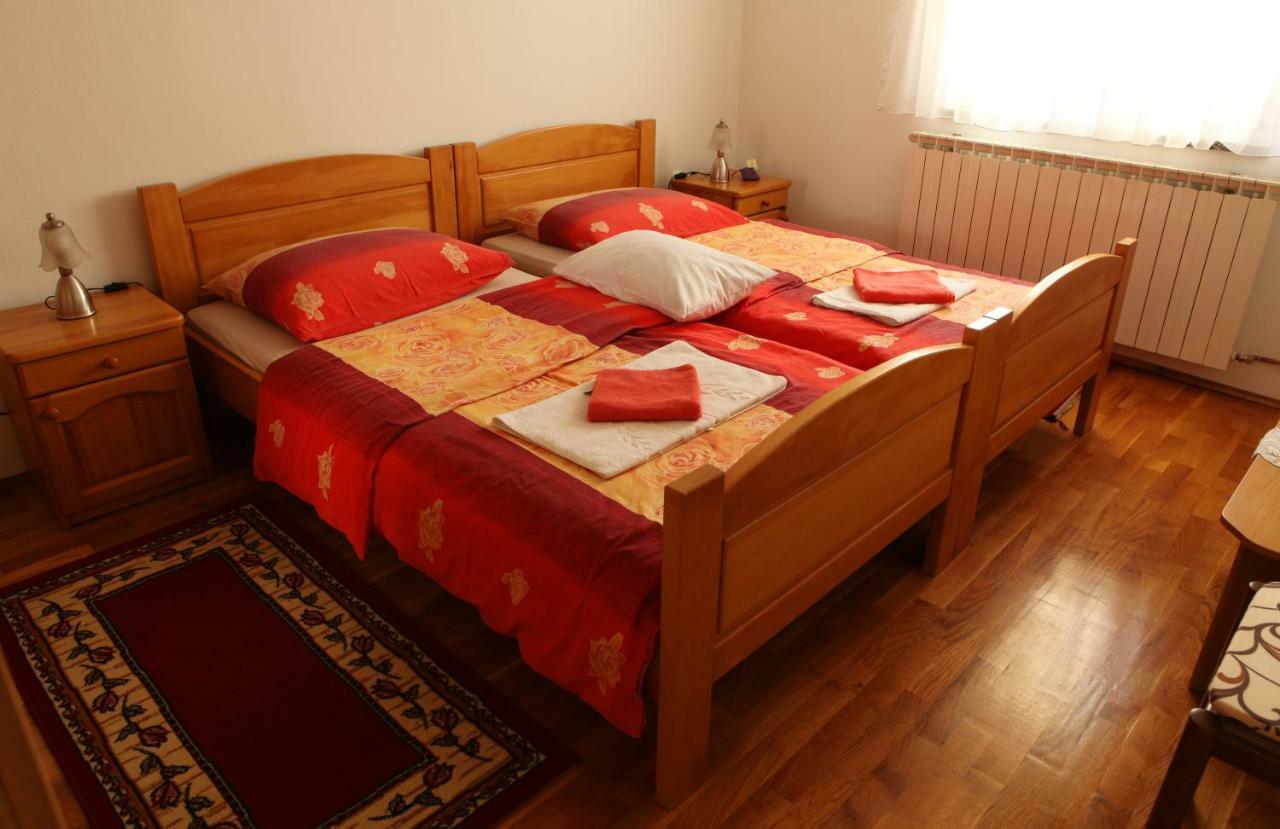Apartman Matej Apartment Otočac Exterior foto